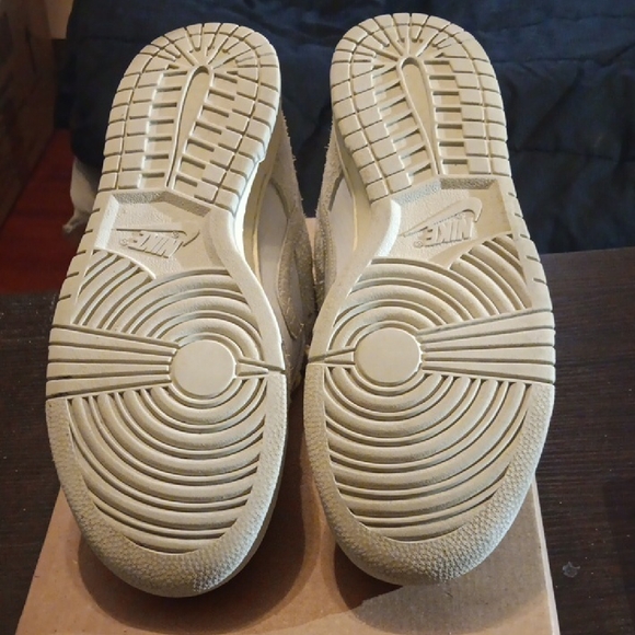 Nike Dunk Low SE Gone Fishing Chinook Salmon Mens 9.5 Womens 11 EUC - Picture 9 of 9